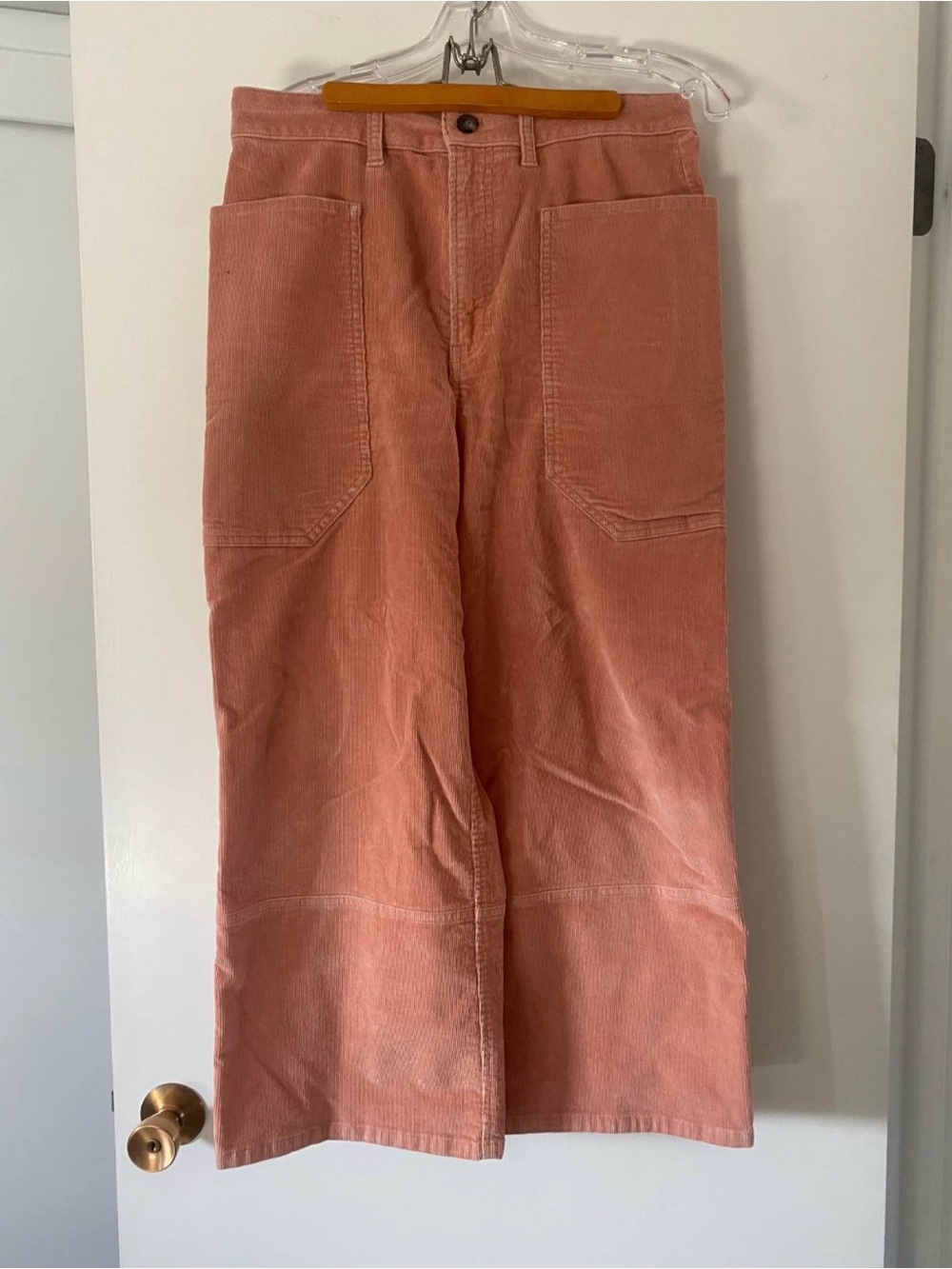 Everlane Wide-Leg Corduroy pants with Front Patch Pockets - Dusty Rose